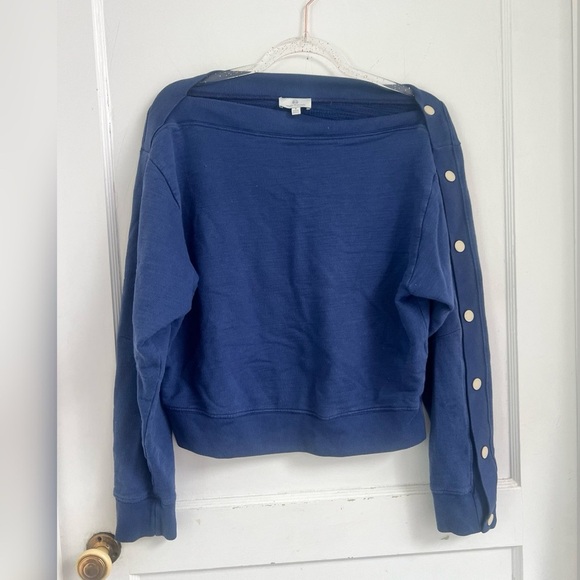 ADRIANO GOLDSCHMIED Cyra Sweatshirt
SNAP BUTTON SWEATSHIRT Bright Indigo $178 S - Picture 1 of 6